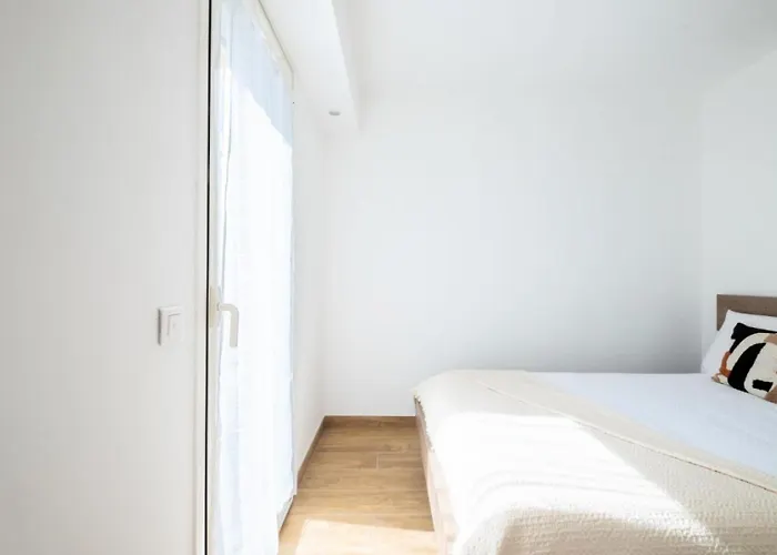 Avec Piscine Residentiel - Avec Piscine Residentiel Mae-2183