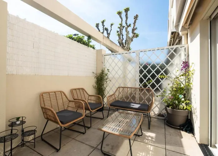 Avec Piscine Residentiel - Avec Piscine Residentiel Mae-2183